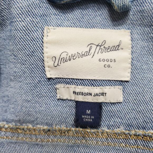 Universal Thread Freeborn Jacket Womens M Blue Jean Denim Trucker Button Pockets - Picture 6 of 7